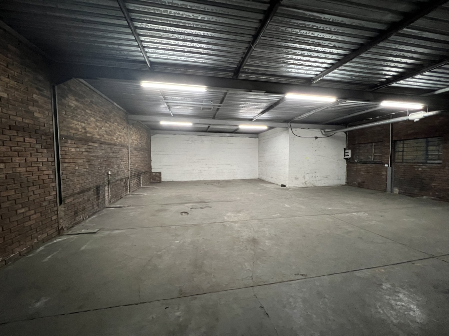 Commercial Property for Sale in Beaconvale Western Cape